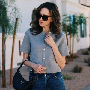 Abercrombie Gray Knit Top